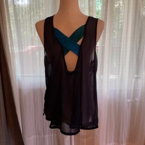 Blue knot top
